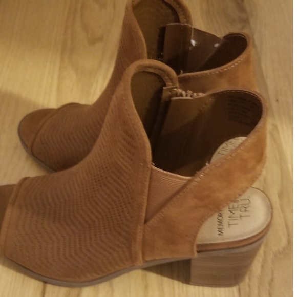 Brown Ankle boot - Picture 3 of 5